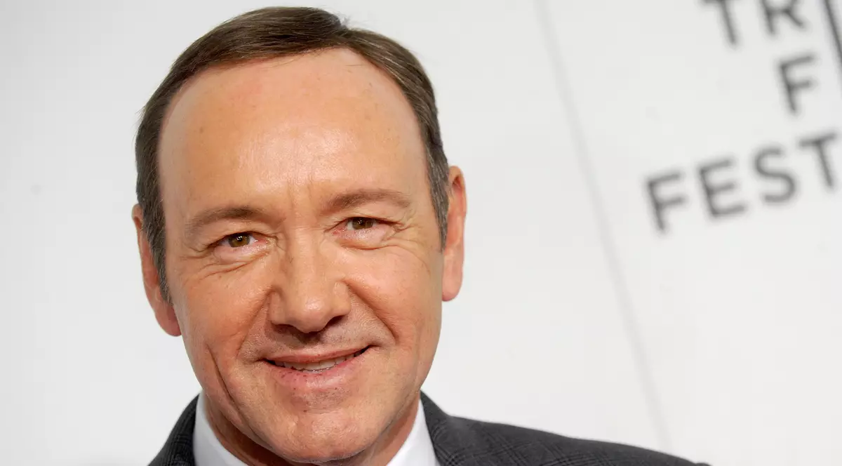 Kevin Spacey scapă de acuzații penale într-un caz de agresiune sexuală după ce acuzatorul a murit