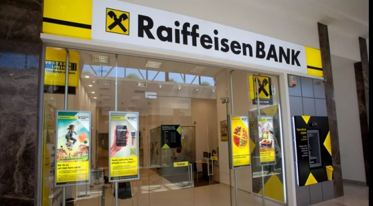 Raifeissen Bank și Vreau Credit au fost amendate cu sume uriașe pentru că au utilizat datele unor persoane fizice