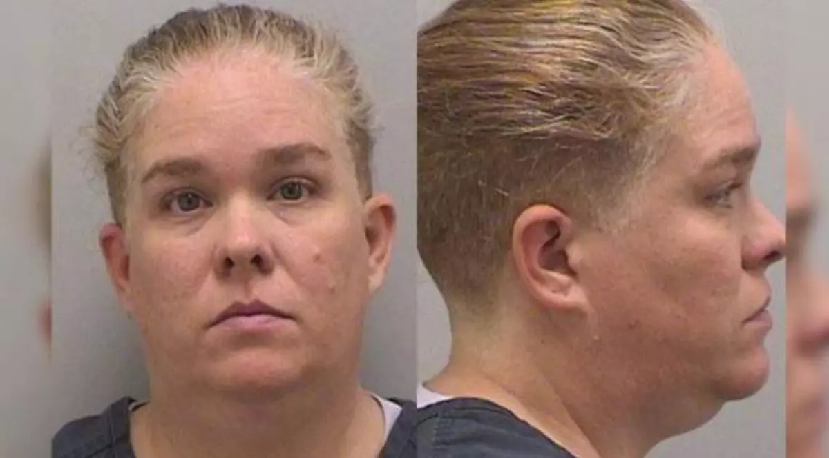 O femeie din SUA, arestată pentru că și-a omorât fiica de șapte ani. A păcălit pe toată lumea că micuța suferea de o boală rară