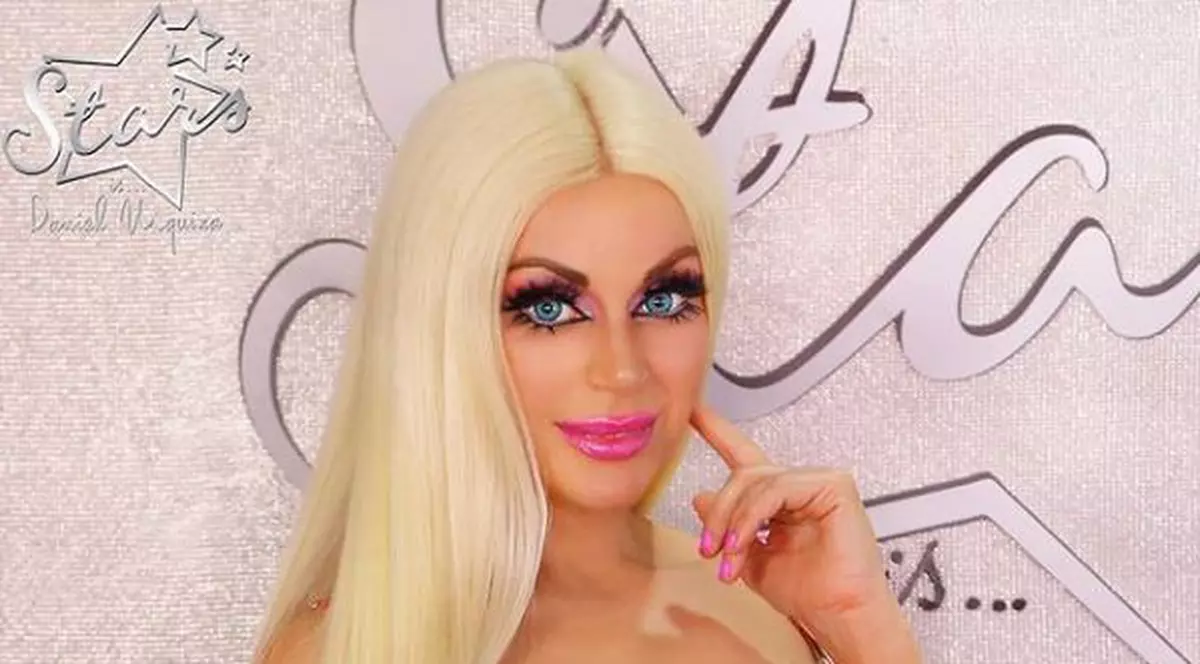 O argentiniancă e copia fidelă a păpușii Barbie. Susține că nu și-a făcut nicio operație estetică
