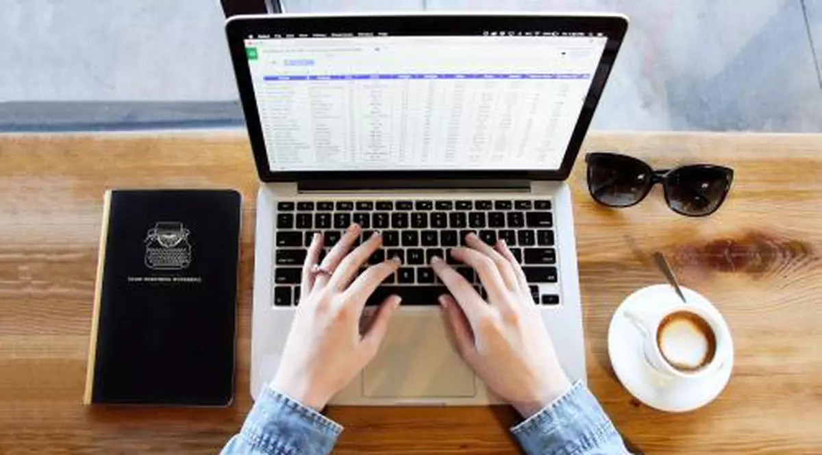 Libertatea de ajută! Cui folosesc datele din REVISAL?