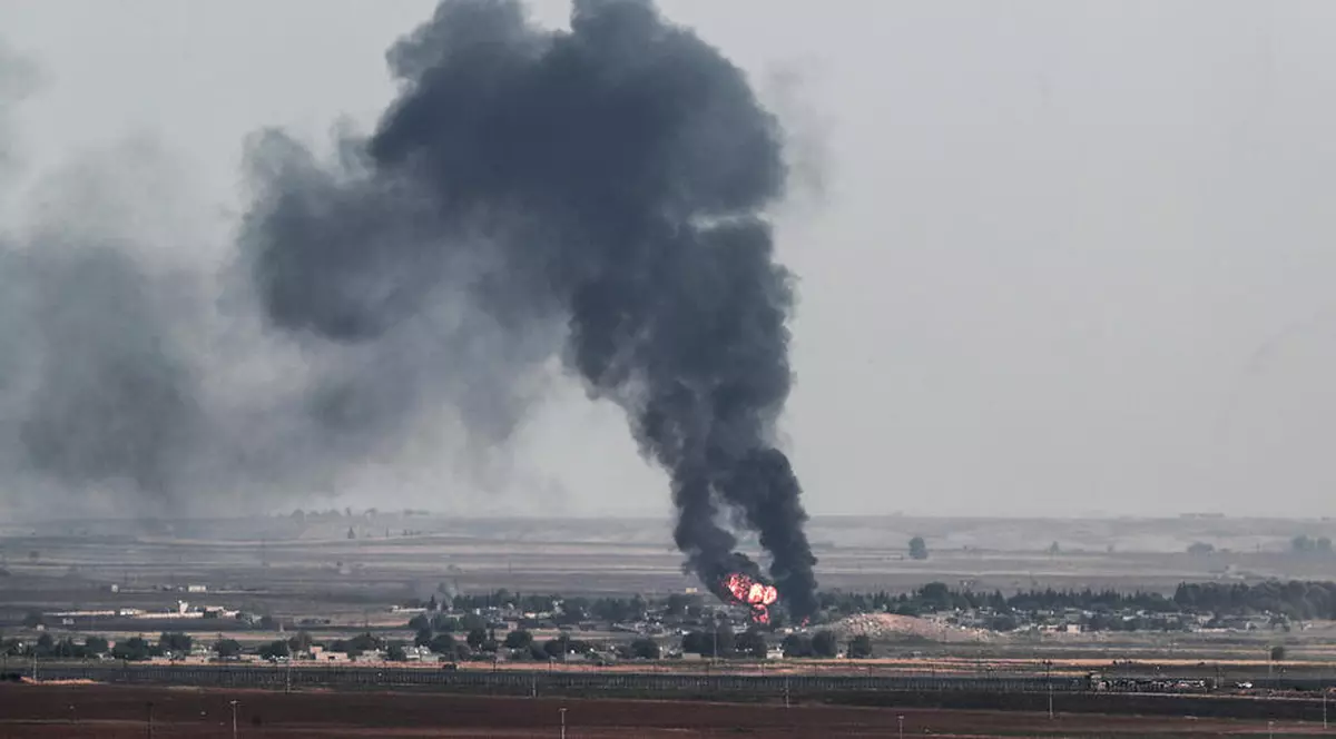 Turcia ar fi folosit fosfor alb împotriva kurzilor în Siria. Mai mulți copii au fost răniți din cauza armelor chimice, interzise de legea internațională foto: EPA