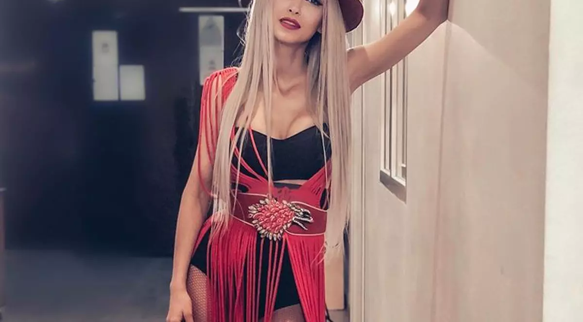 Cum arată abdomenul Andreei Bălan la opt luni după naștere