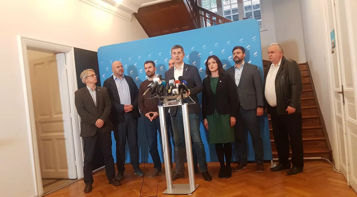 Dan Barna, pe urmele Elenei Băsescu. A folosit cuvântul ”succesuri” într-o declarație publică