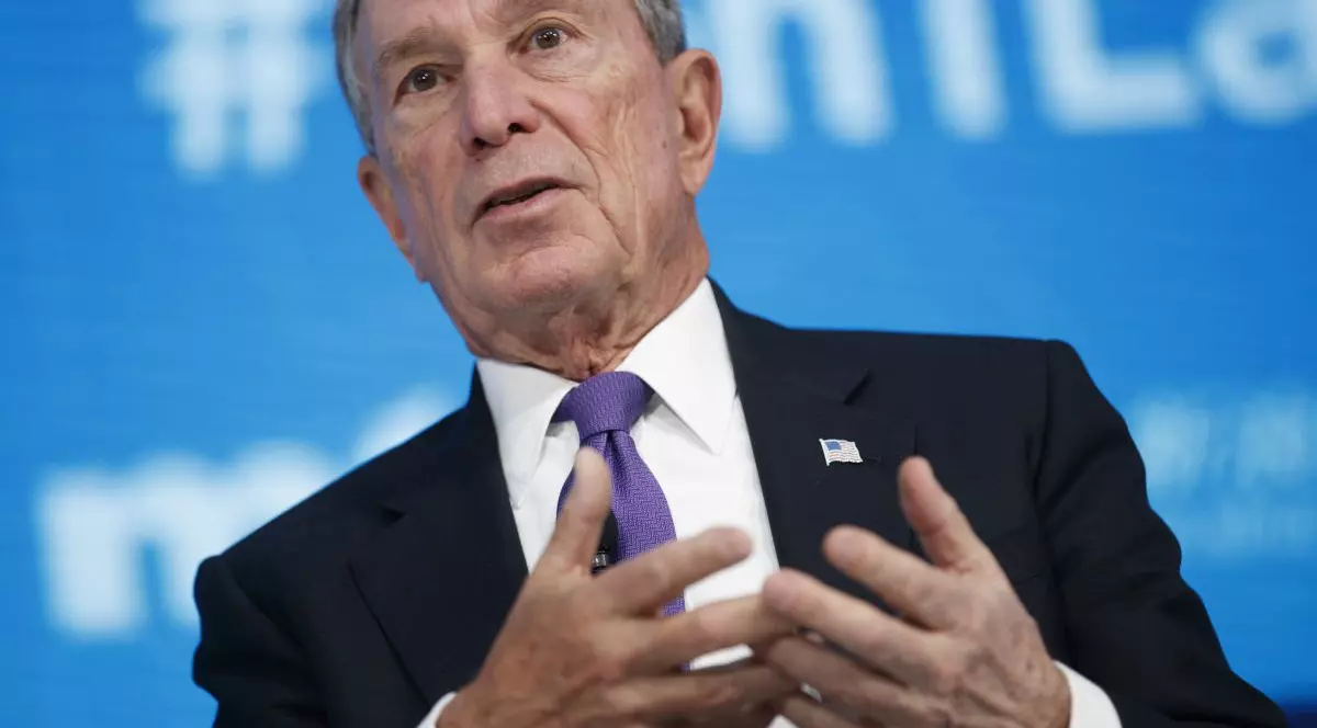 Michael Bloomberg intră în cursa prezidențială din SUA
