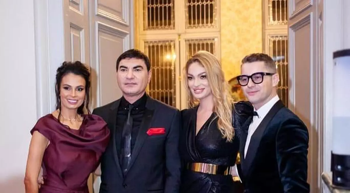 Anca Serea, Cristi Borcea, Valentina Pelinel și Adrian Sână într-o ipostază pe Instagram