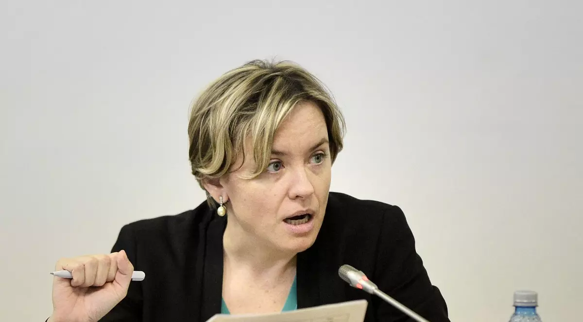 Deputatul USR Cosette Chichirău nu a venit la dezbaterea unde trebuia să-și prezinte propriul proiect de candidat la Primăria Iași