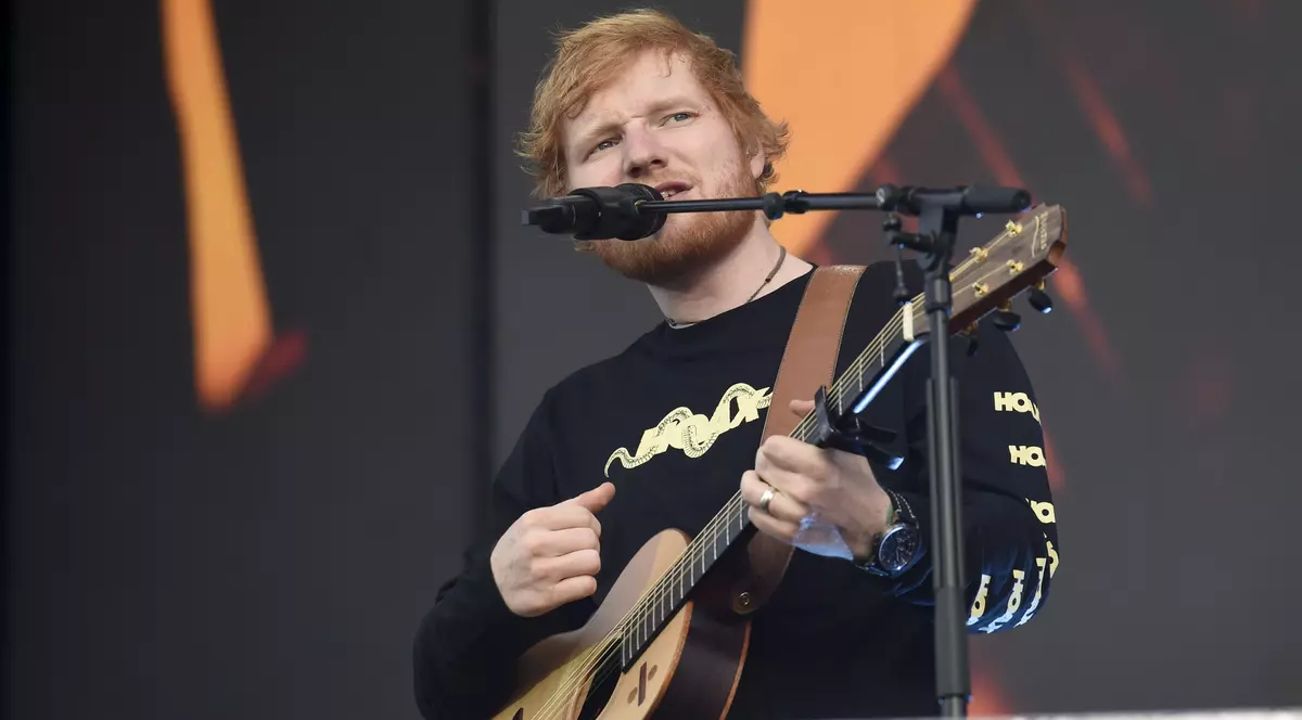 Ed Sheeran a cântat gratis la ziua de naștere a fiicei lui Gordon Ramsay. Pentru un show privat, tariful artistului pleacă de la 58.000 de euro