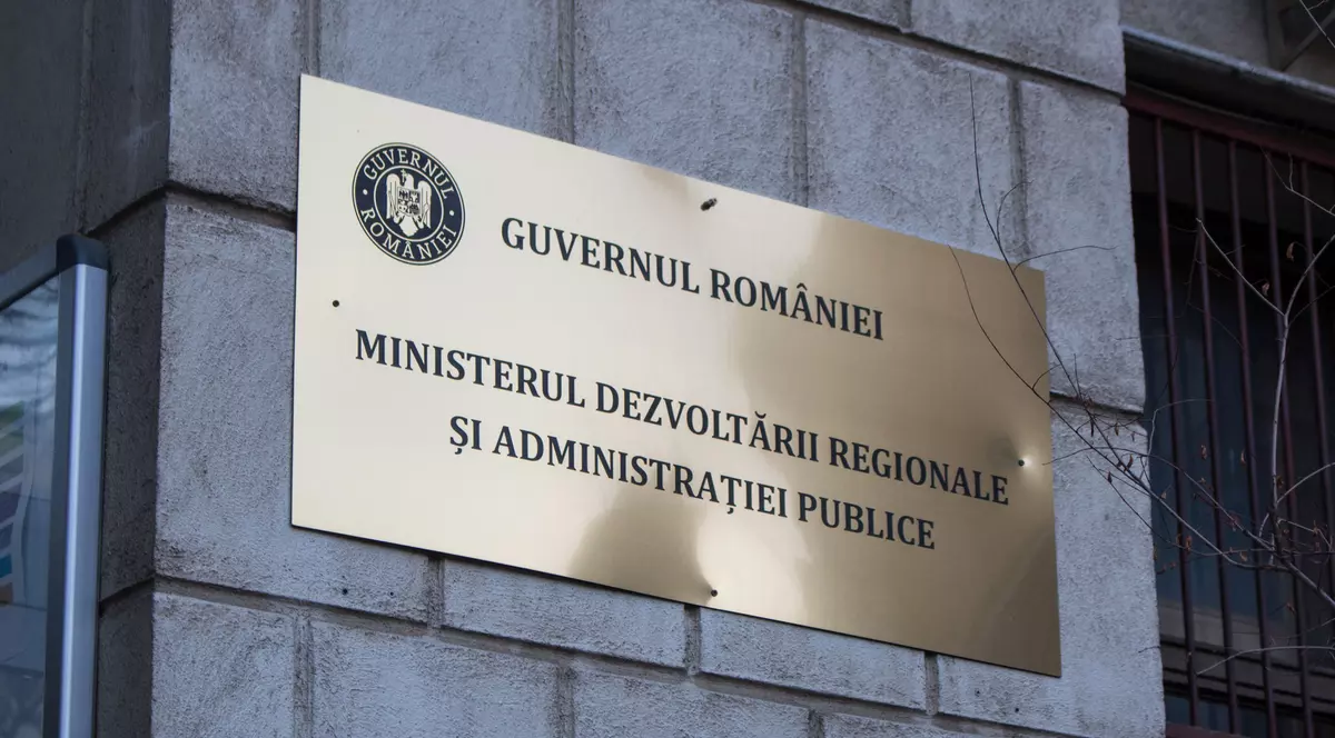 Ex consilieră la Ministerul Dezvoltării, câștiguri de 500.000 de lei pe an. Ionela Stoian este judecată în dosarul Belina