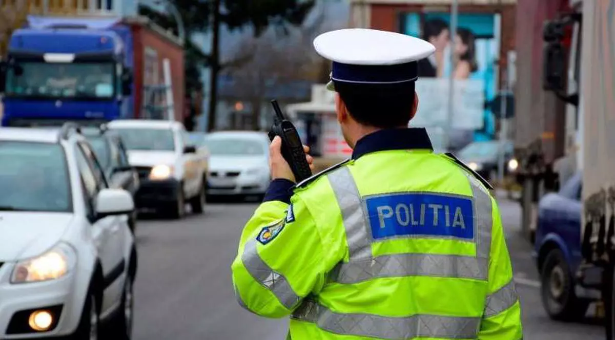 Alertă în Calafat: Un bărbat ademenește cu dulciuri copiii să urce în mașina sa