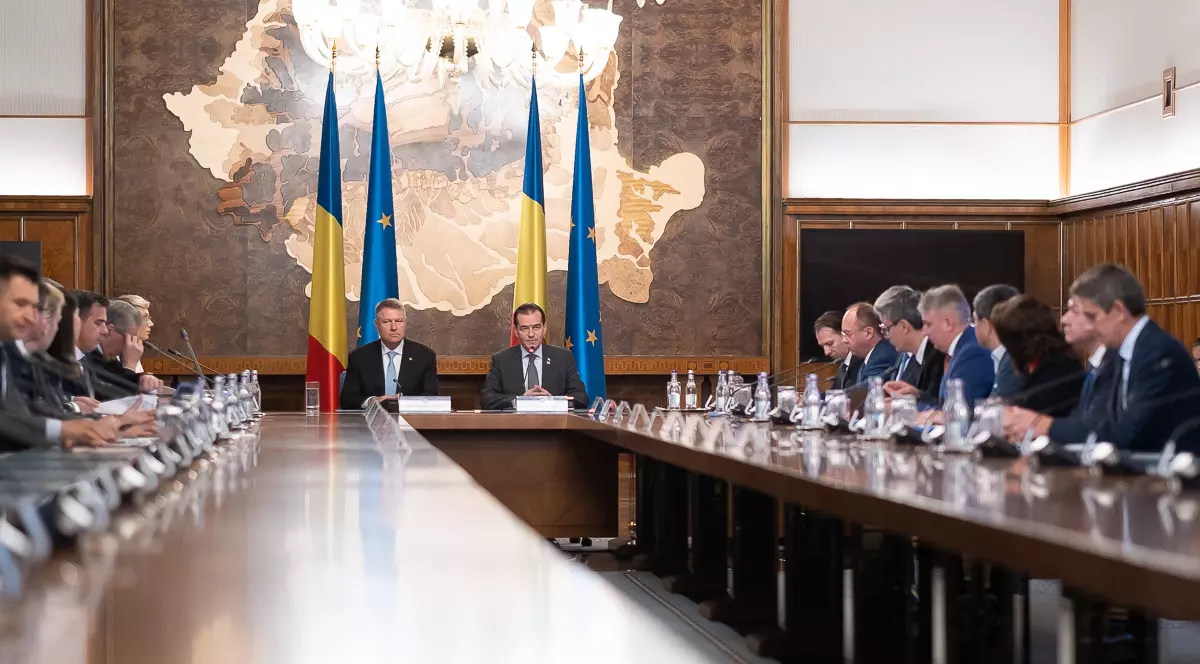 Surse: Preşedintele Klaus Iohannis îi cheamă pe miniştrii din Cabinetul Orban la discuţii