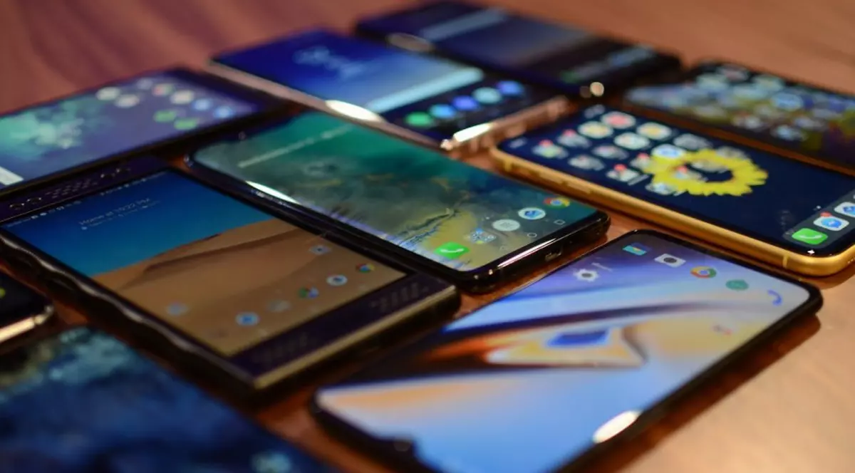 Telefoane Samsung S10 de Black Friday