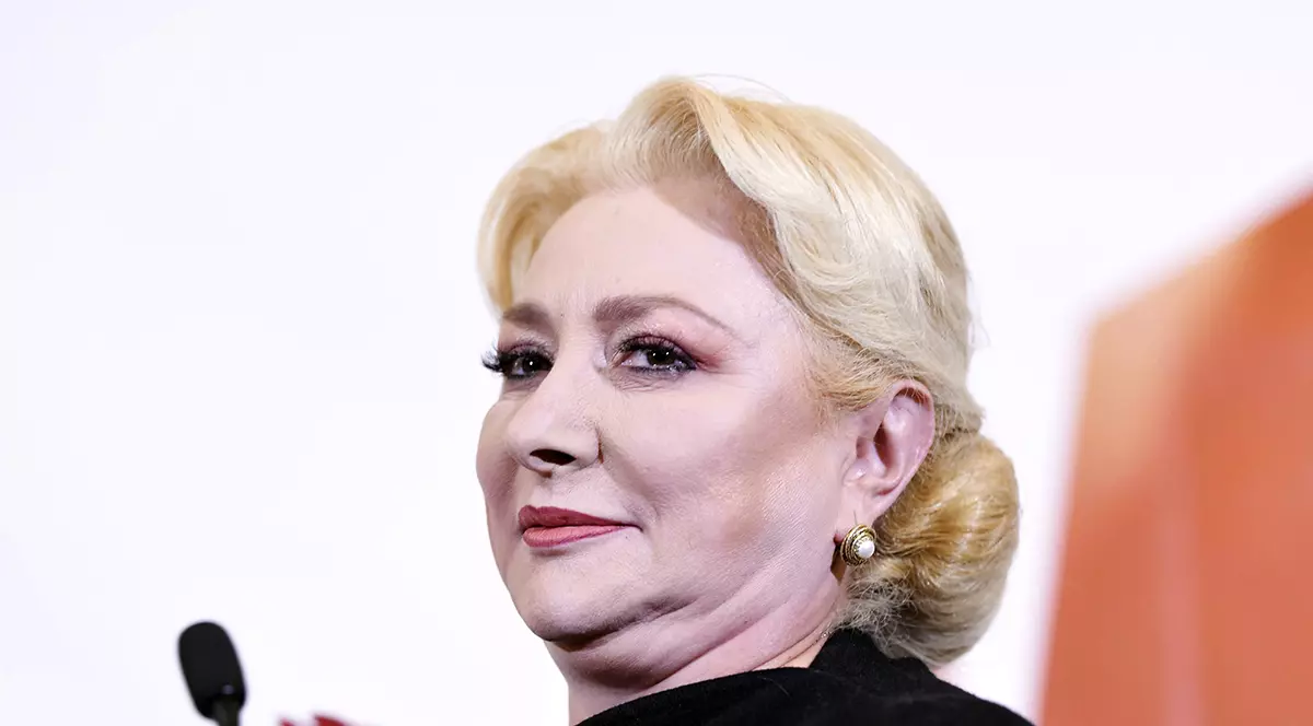 CCR a decis: Ordonanţa pe Codul Administrativ, care introduce pensiile speciale ale aleşilor locali, este constituţională