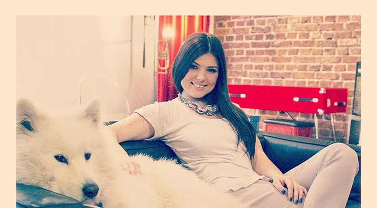 Paula Seling Instastory- Moș Crăciun vine de obicei de ziua sa