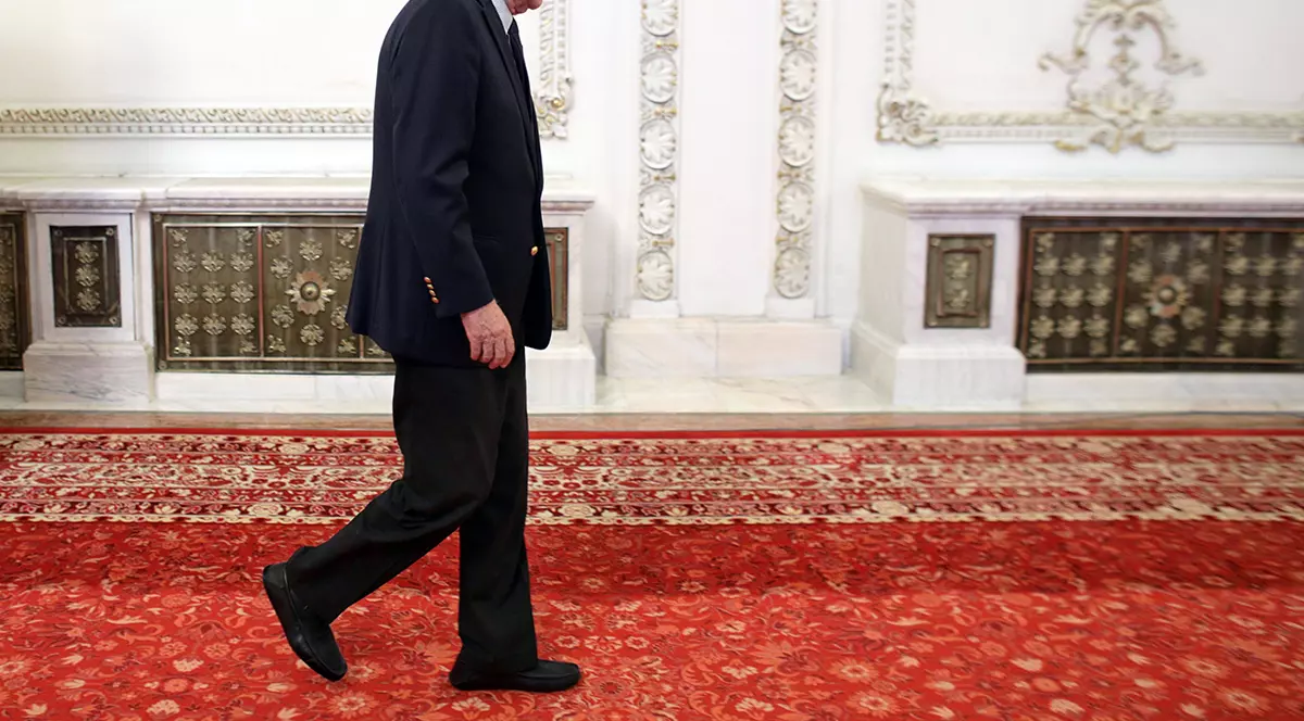 Teodor Meleșcanu nega în 1989 represiunea de la Timișoara