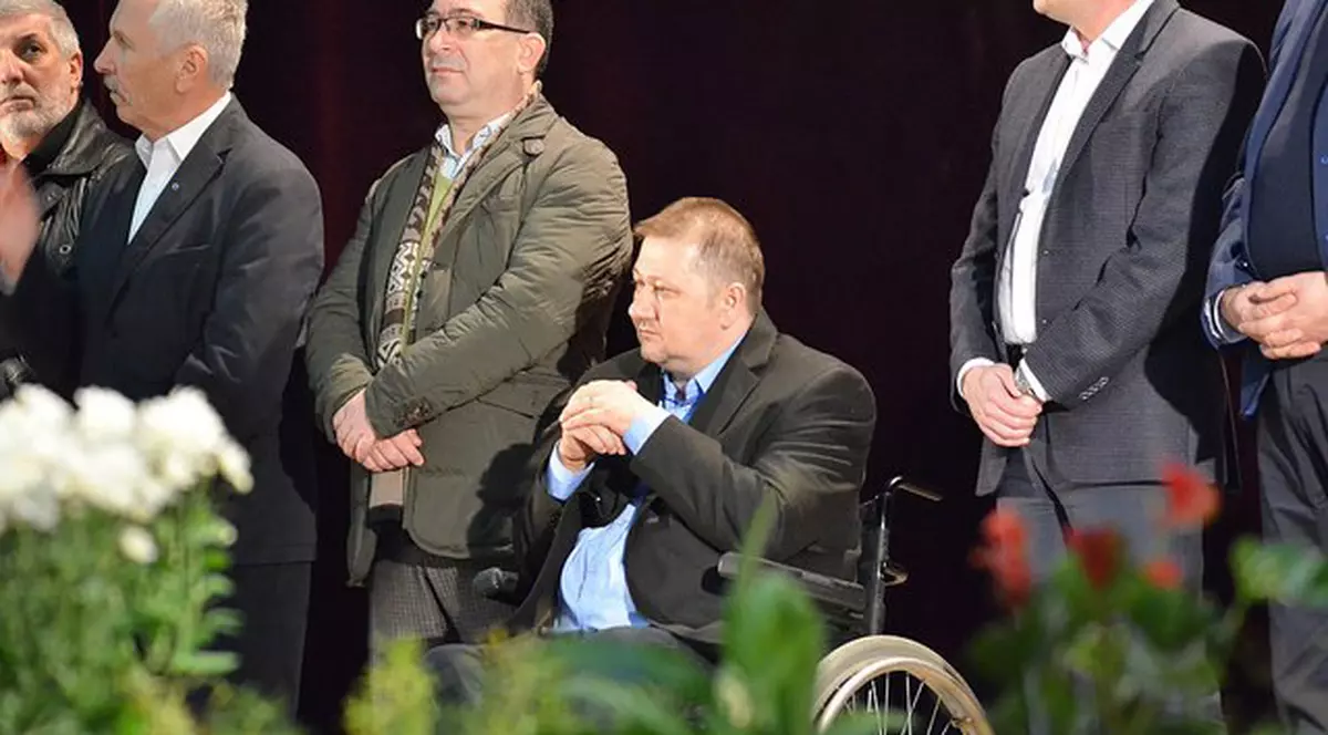 Deputatul PSD Ioan Chisăliță, dus la DNA în scaun cu rotile