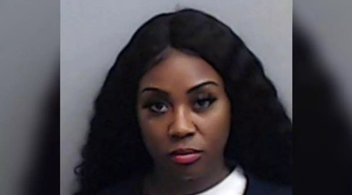 A tras cu arma la un fast-food pentru că nu a primit șervețele și furculiță