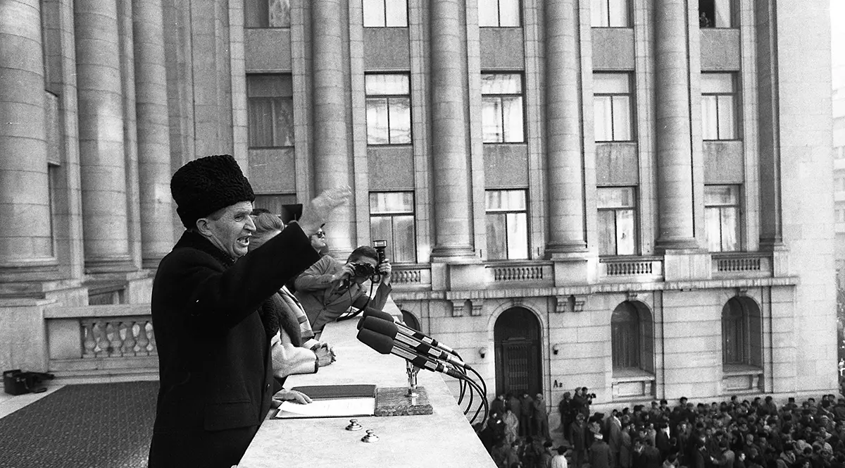 „30 de ani de democrație”, documentarul Recorder care a strâns în 24 de ore peste 200.000 de vizualizări