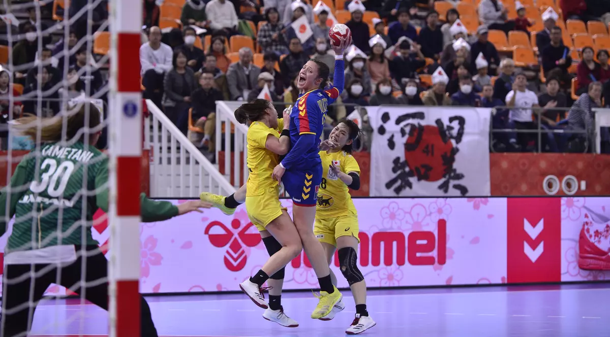 Tricolorele nu au reușit să se descurce în fața unor asiatice mult mai determinate