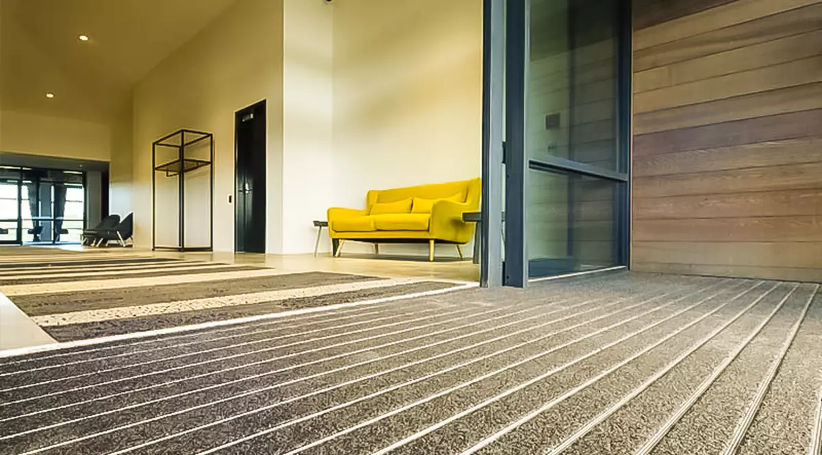 (Publicitate) Tipuri de covoare profesionale apreciate in institutii private sau de stat