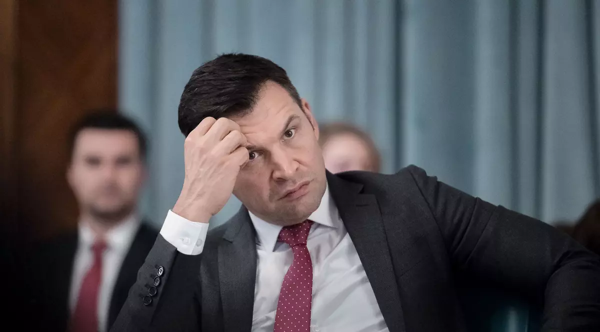 Ce avere are Ionuț Stroe, ministrul Tineretului și Sportului