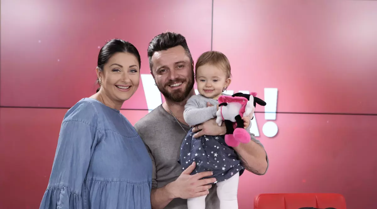 Au devenit mame după 40 de ani! Vedetele autohtone s-au gândit mai întâi la carieră, apoi la familie