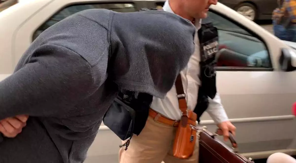 Patronul firmei care a făcut deratizarea în blocul din Timișoara a fost plasat în arest la domiciliu. Acesta a stat în arest preventiv timp de 30 de zile