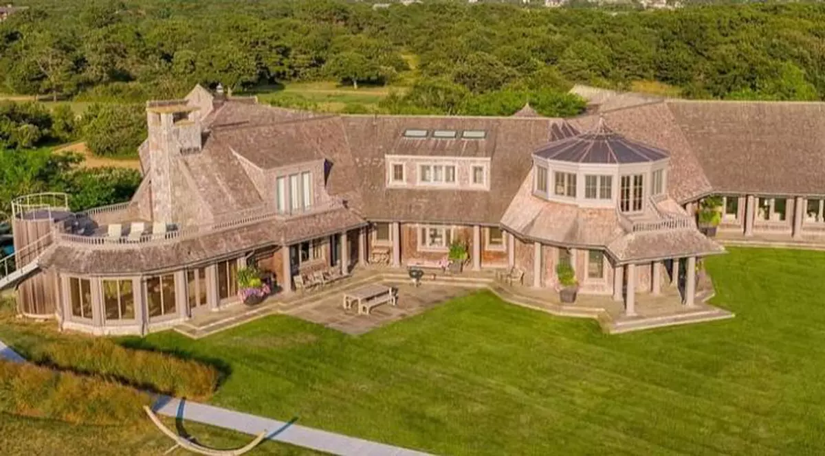 Barack și Michelle Obama și-au cumpărat o vilă de 11,75 milioane dolari pe o insulă din Atlantic