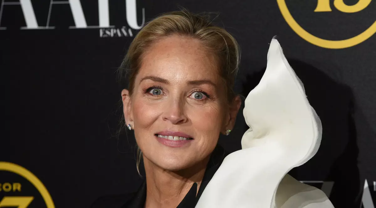 Sharon Stone, exclusă de pe un site de matrimoniale. Nu au crezut că este vorba chiar de ea!