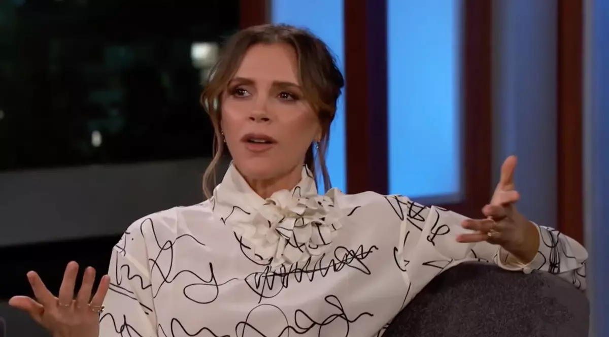 Victoria Beckham și-a amintit de vremurile când făcea parte din Spice Girls. Dans în bucătărie pe ritmurile unei melodii a trupei