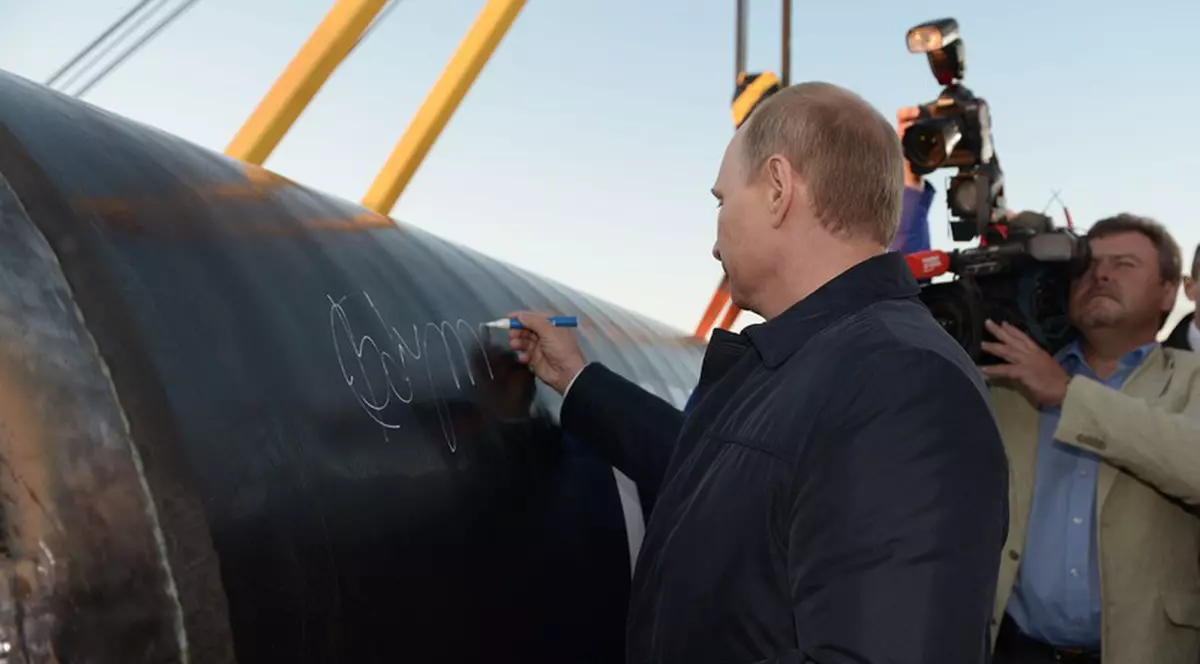 Vladimir Putin și Xi Jinping inaugurează primul gazoduct al Rusiei spre China