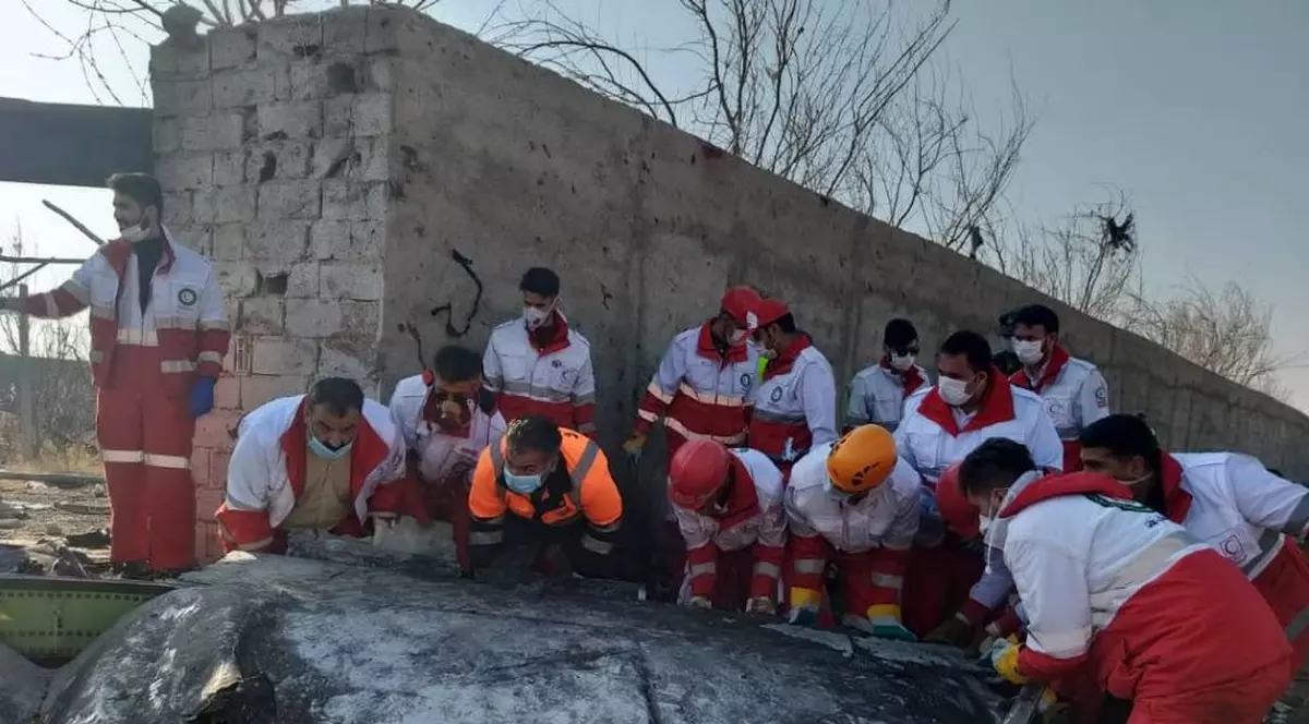 Avionul prăbușit avea 176 de oameni la bord FOTO: Hepta