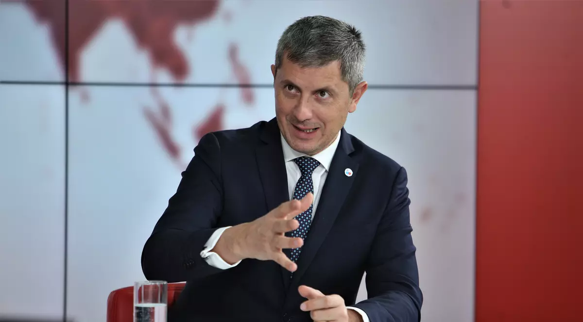 Vicepremierul Dan Barna nu exclude concedieri pentru bugetari în 2021