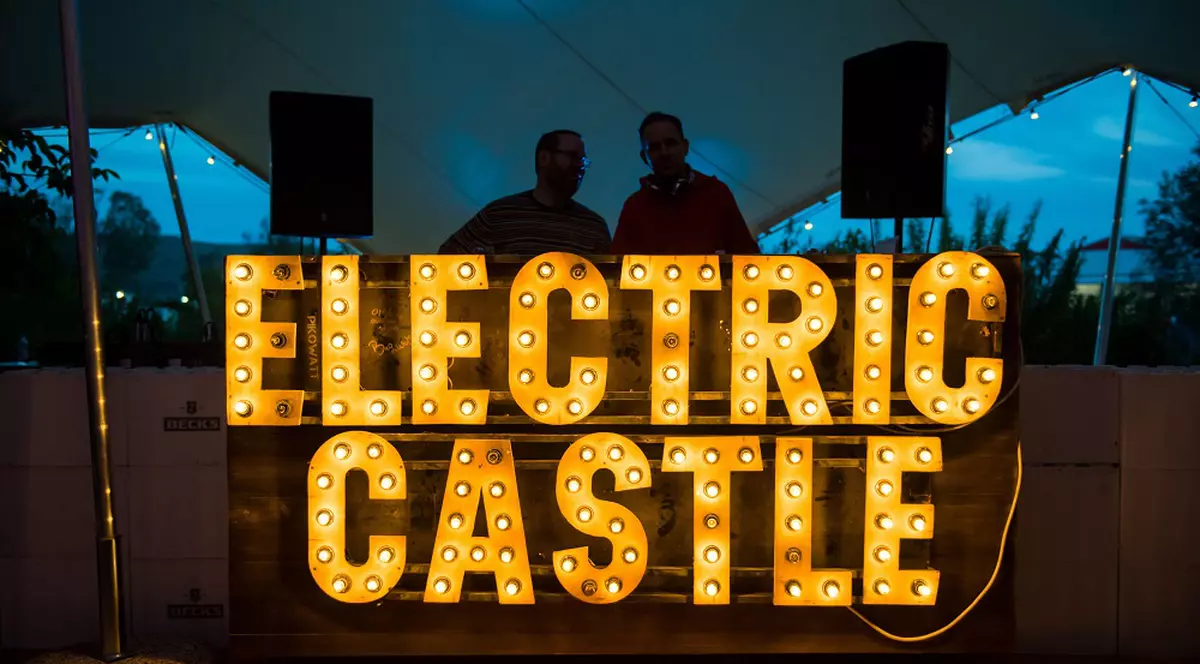 Electric Castle se pregăteşte de festival. Cine sunt artiștii așteptați la Bonţida în 2021