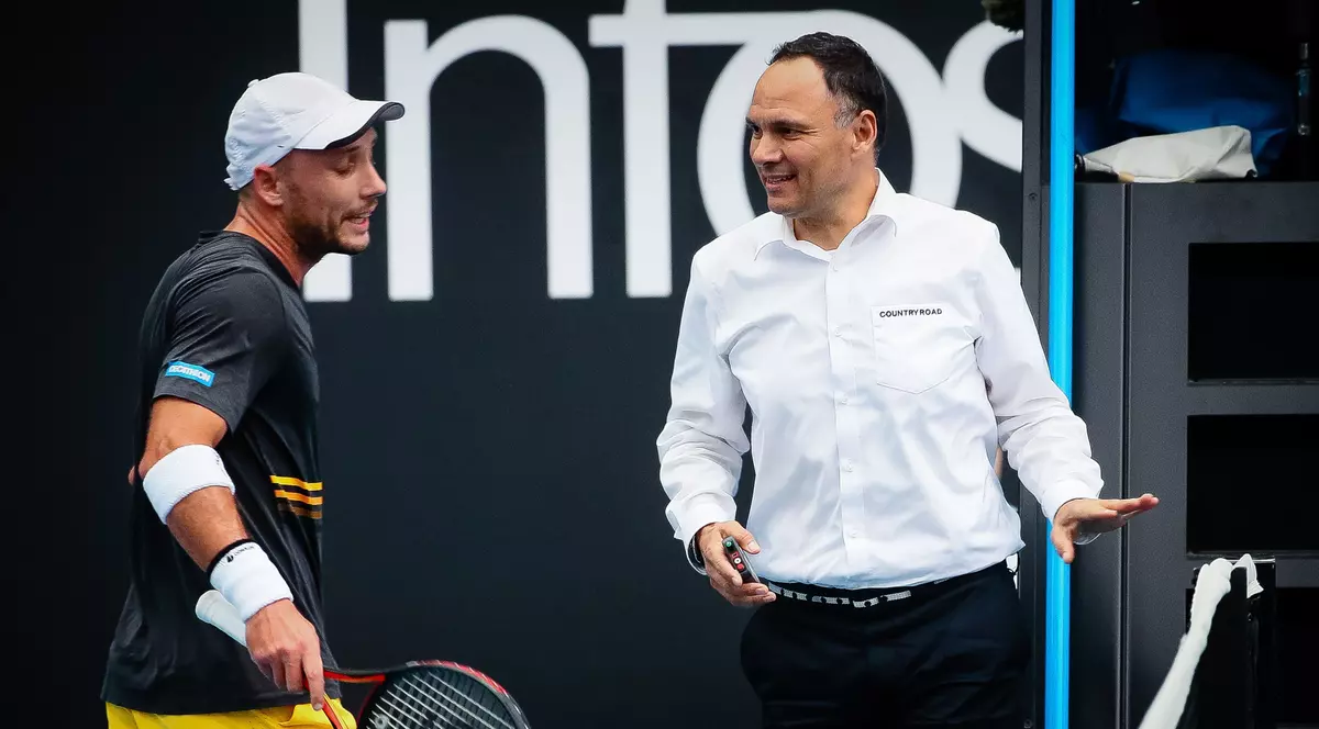 Ce i-a cerut un jucător de tenis unei fete de mingi, la Australian Open