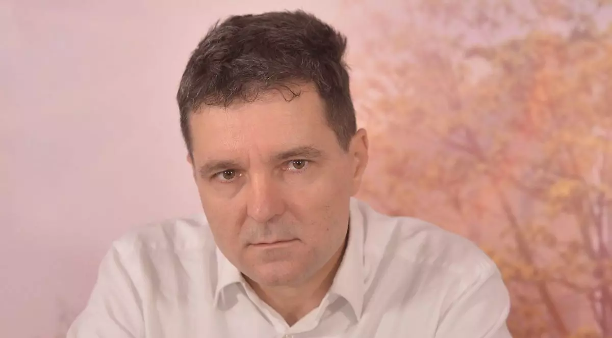 Nicușor Dan: ”Gabriela Firea a ajuns să pună gaj autobuze la ANAF. Primăria Capitalei este în incapacitate de plată”