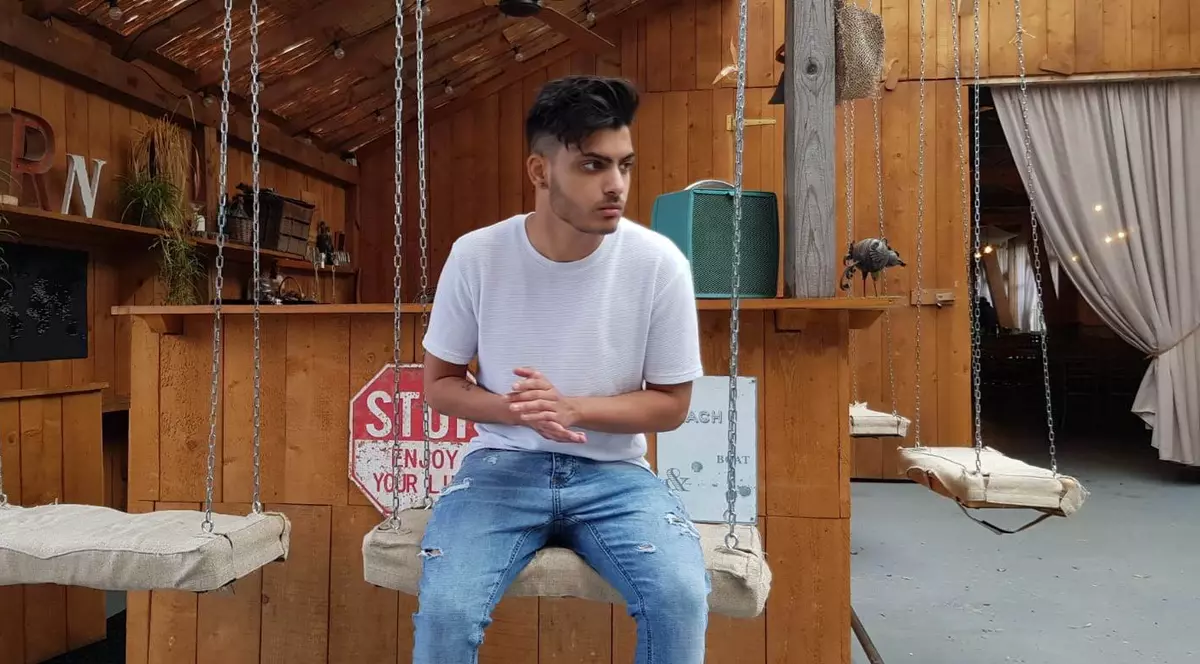 Marius Păun a pus versurile lui Eminescu pe ritm de hip-hop