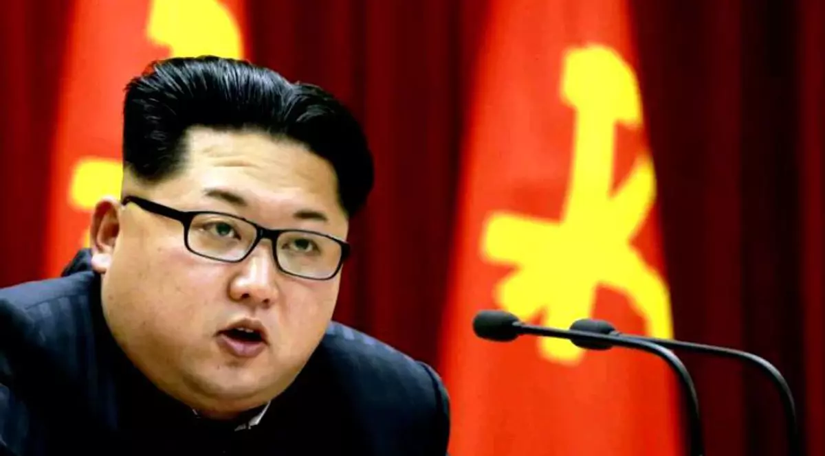 Presa de la Phenian nu oferă nicio informaţie despre starea de sănătate a lui Kim Jong-un