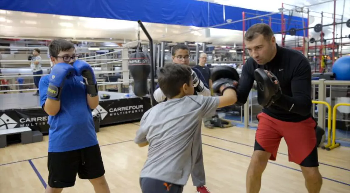 Lucian Bute debutează ca antrenor de box. ”Noul meu proiect”