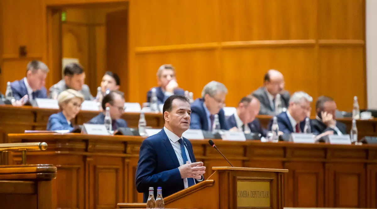 Guvernul Orban în Parlament. Foto: gov.ro