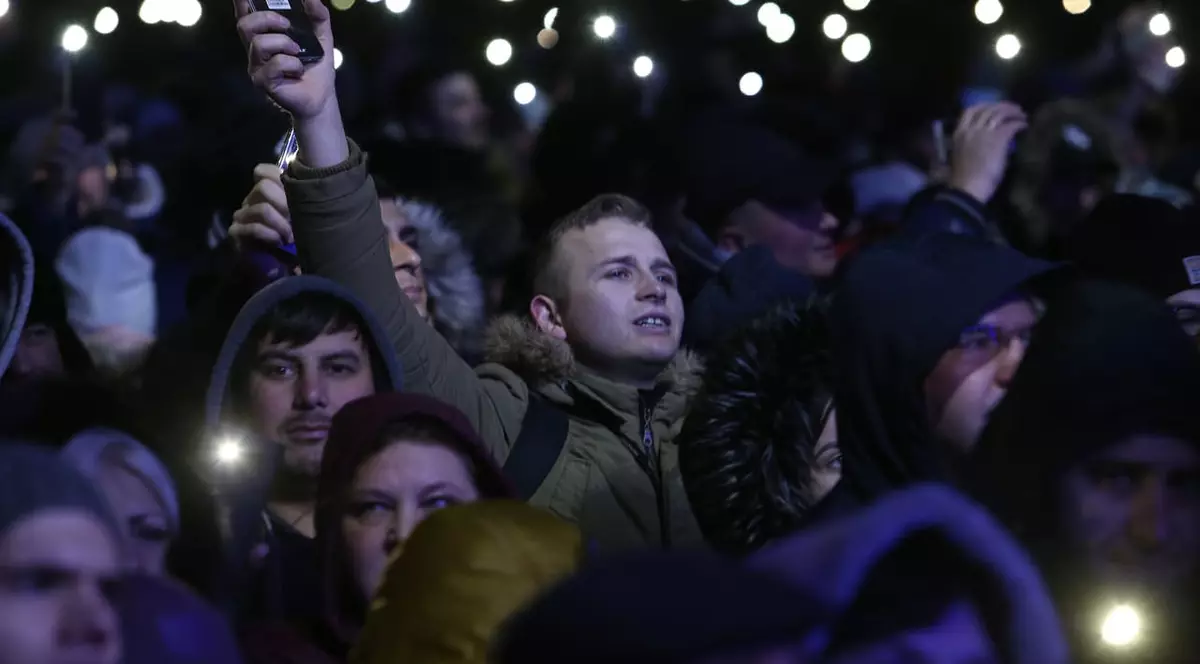Interzis la petreceri de Revelion. Ludovic Orban: ”Să amânăm dorința de a ne distra”