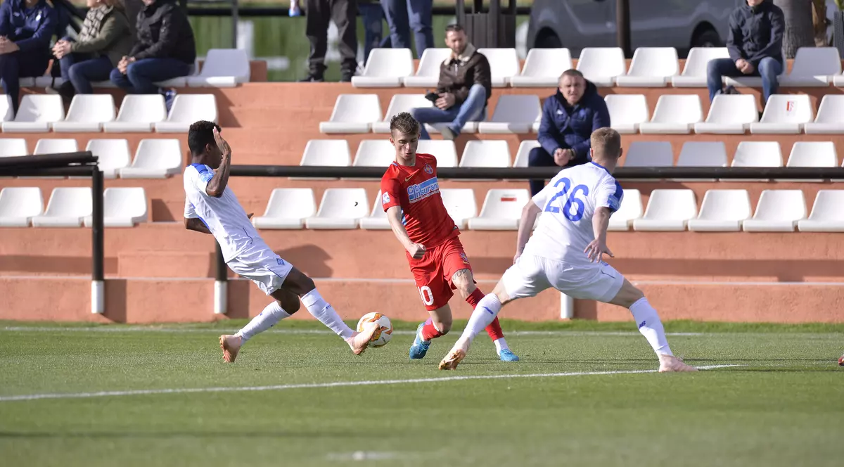 Liga 1 se mută pe malul Mediteranei. Unde au cantonamentele formațiile de top din România