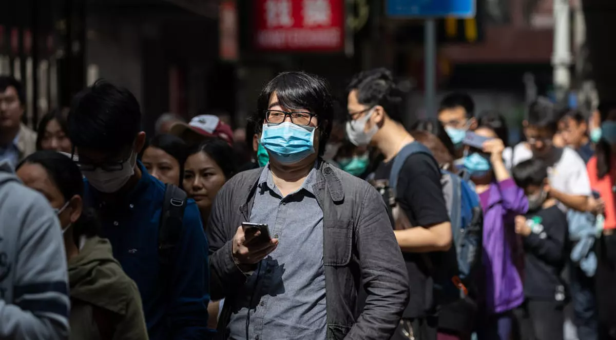 Coronavirusul a ucis 26 de persoane. Alertă maximă în China