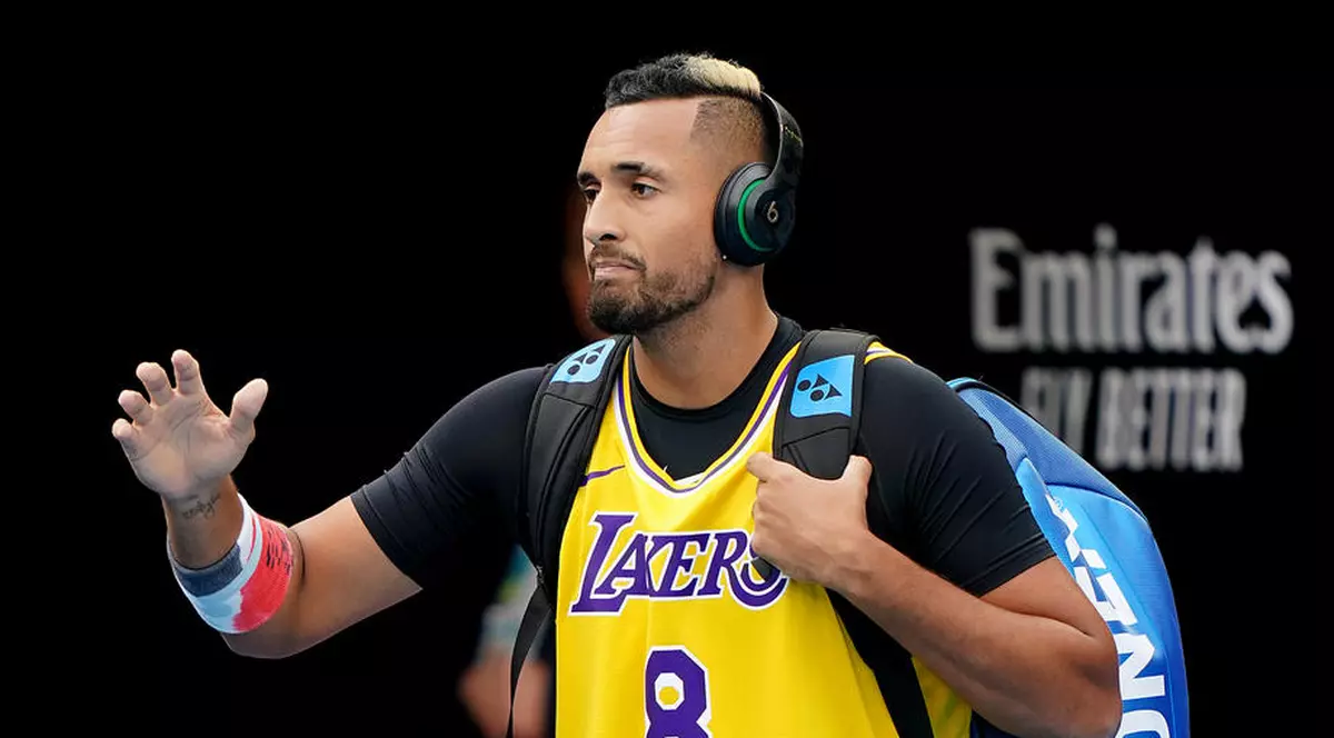 VIDEO | Tenismenul Nick Kyrgios, în lacrimi după dispariția lui Kobe Bryant