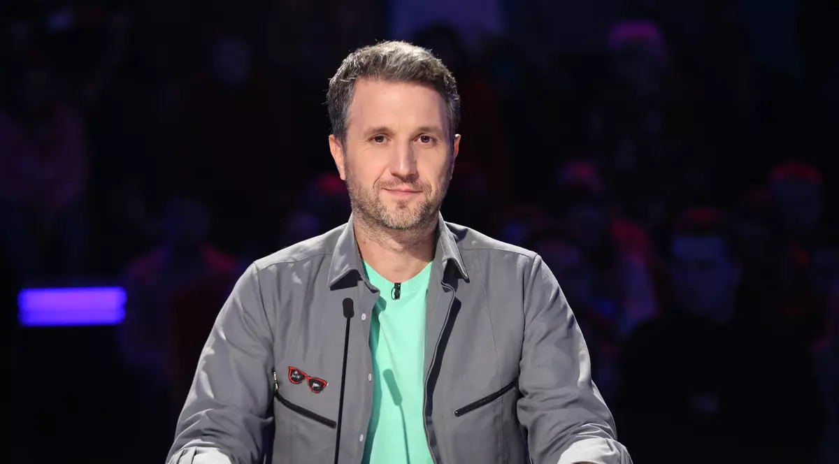 Andi Moisescu a mărturisit că nu și-a dorit niciodată să abandoneze show-ul Românii au Talent. "Când am revăzut prima ediție m-a pufnit râsul"