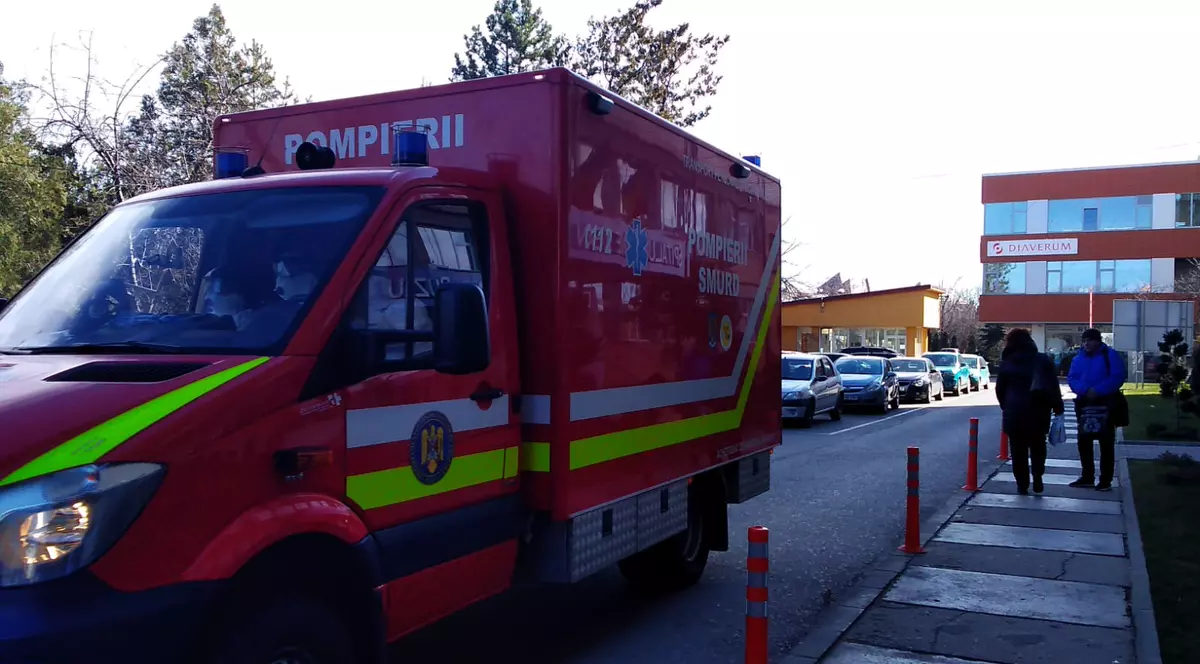 UPDATE. Tânără cu febră, tuse și dureri musculare, transferată de la Buzău la ”Matei Balș”, în Capitală