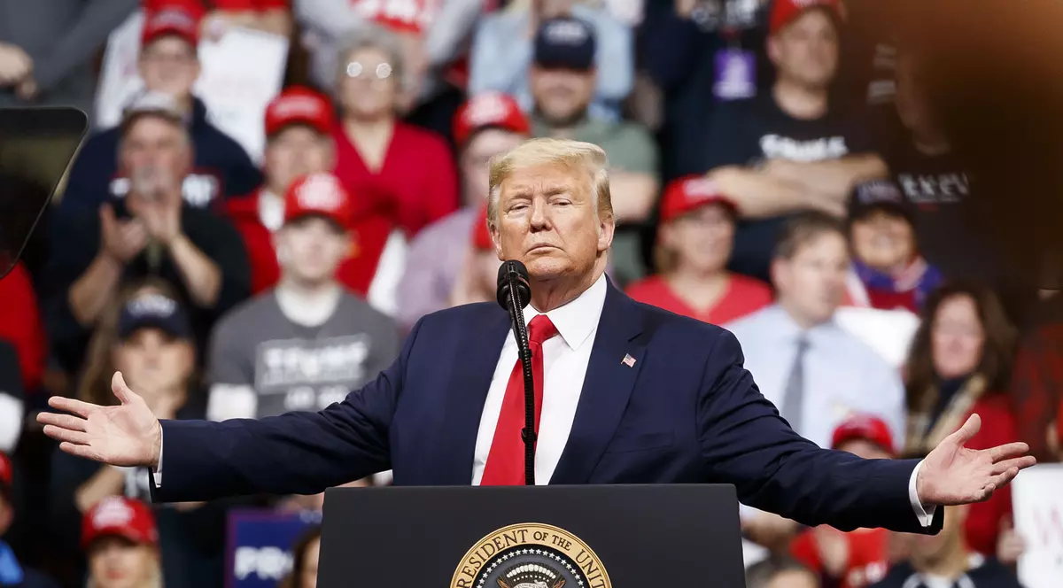 Donald Trump a comparat imigranții cu șerpi