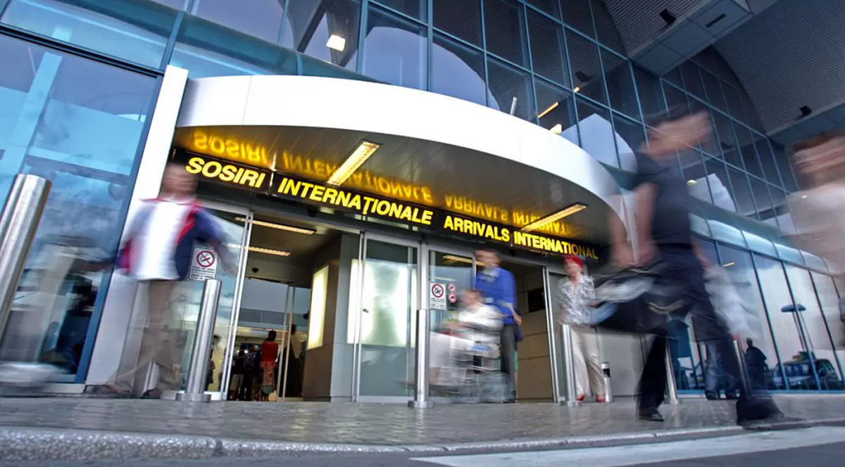 VIDEO Primele măsuri luate la aeroportul Otopeni. Ce vor trebui să facă pasagerii care se întorc din Italia, din zonele cu focar de coronavirus