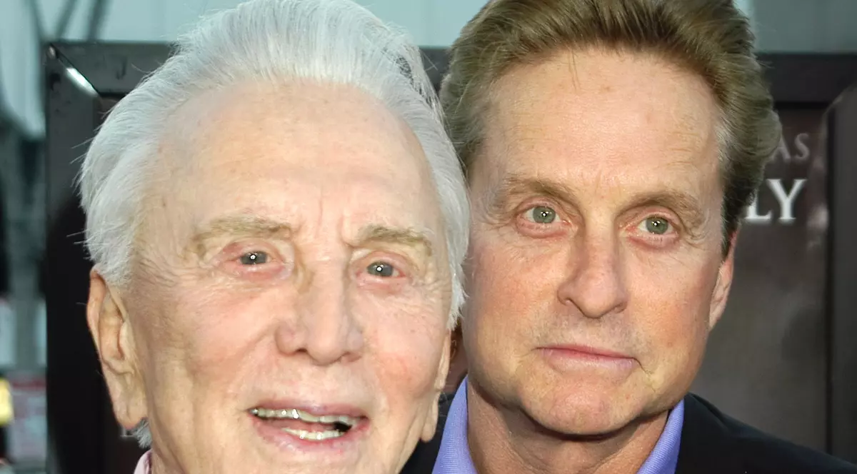 Kirk Douglas a murit