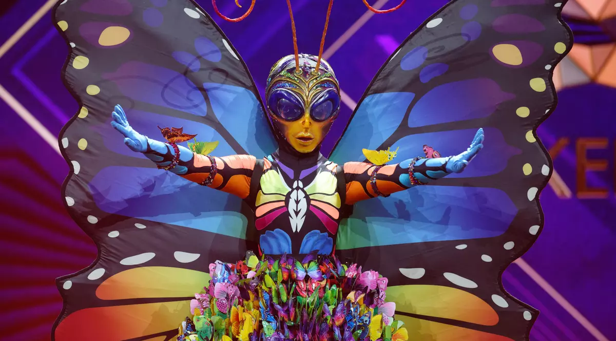 Vedetele au telefoanele confiscate și sunt păzite de bodyguarzi non-stop! Detalii exclusive din culisele show-ului  „Masked Singer România”, ce va debuta la primăvară, la Pro TV